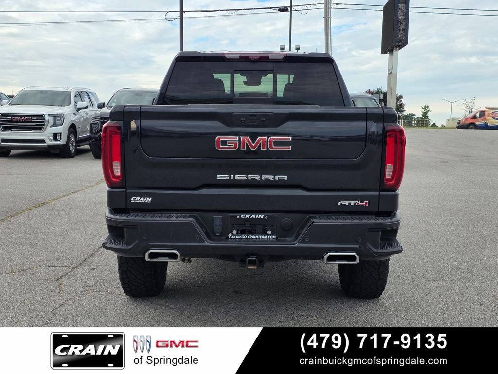 2023 GMC Sierra 1500 AT4
