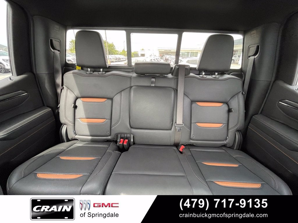 2025 GMC Sierra 1500 AT4
