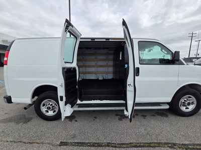 2024 GMC Savana 2500 Work Van