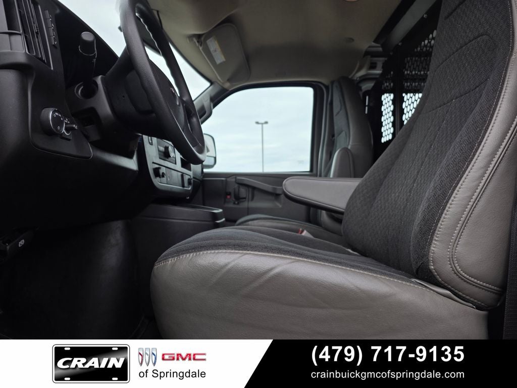 2024 GMC Savana 2500 Work Van