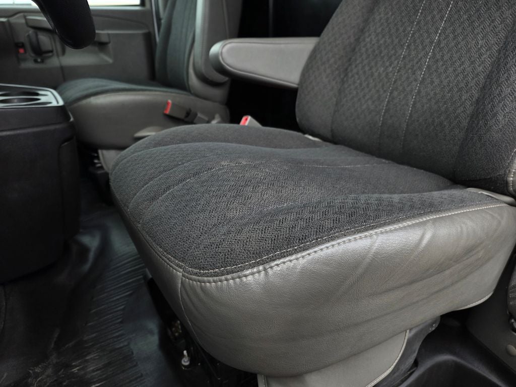 2024 GMC Savana 2500 Work Van