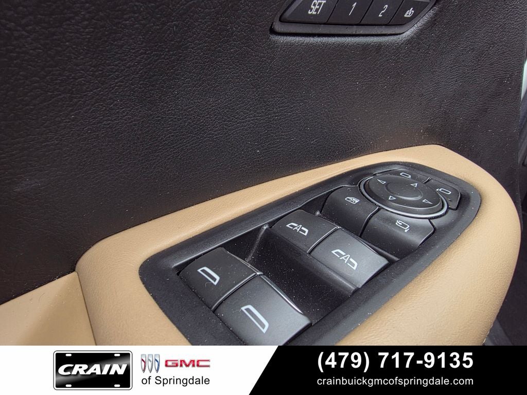 2018 Cadillac XT5 Platinum NEW TIRES/ CLEAN CARFAX/ LOW MILES