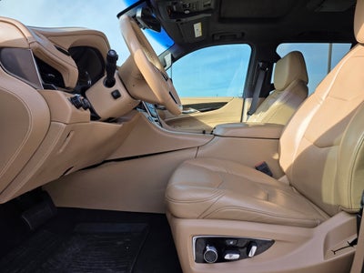 2018 Cadillac Escalade Platinum Edition