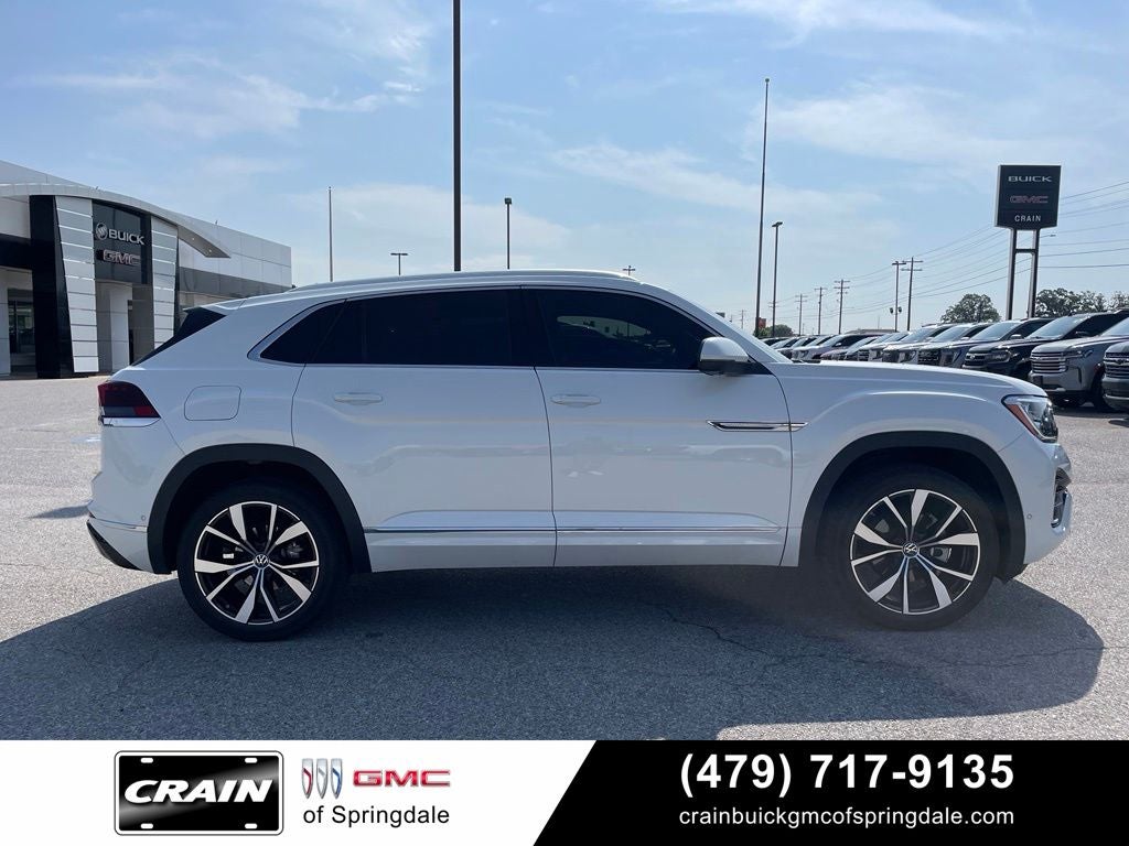 2025 Volkswagen Atlas Cross Sport 2.0T SEL Premium R-Line