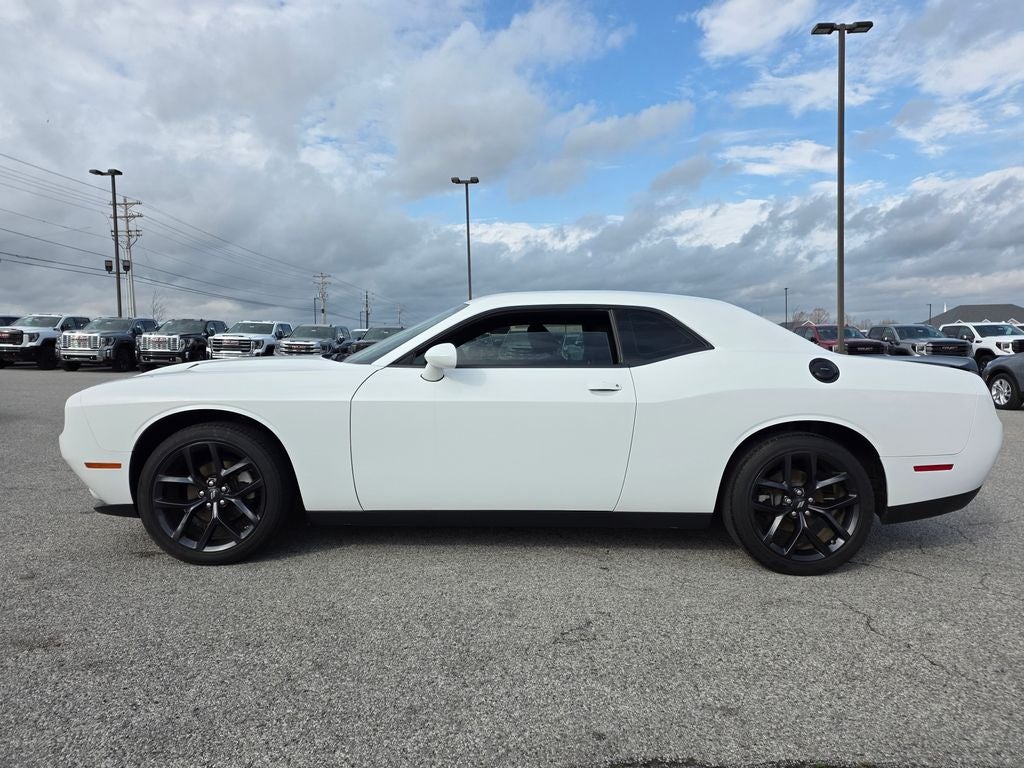 2022 Dodge Challenger SXT