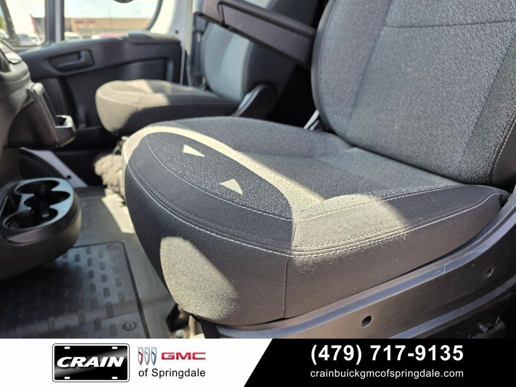 2025 RAM ProMaster 2500 Base 136 WB