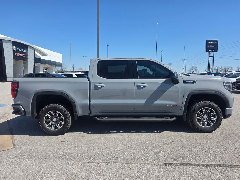 2024 GMC Sierra 1500 AT4