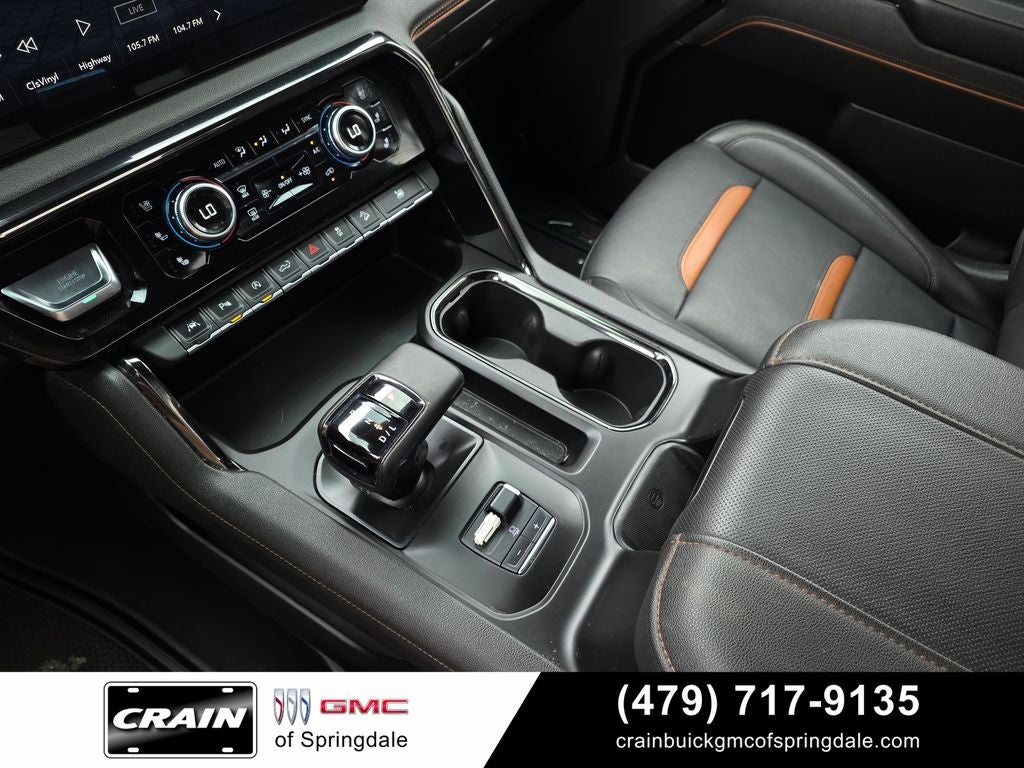2023 GMC Sierra 1500 AT4 6.2L Heated Seats / 4WD / Nav