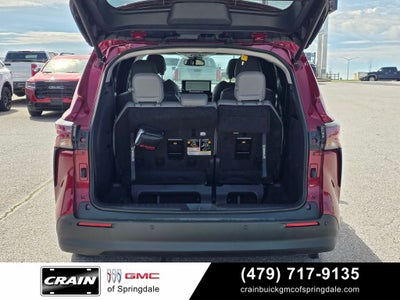 2025 Toyota Sienna XLE 8 Passenger