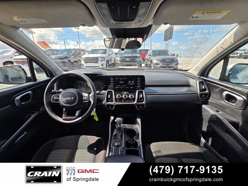 2023 Kia Sorento LX