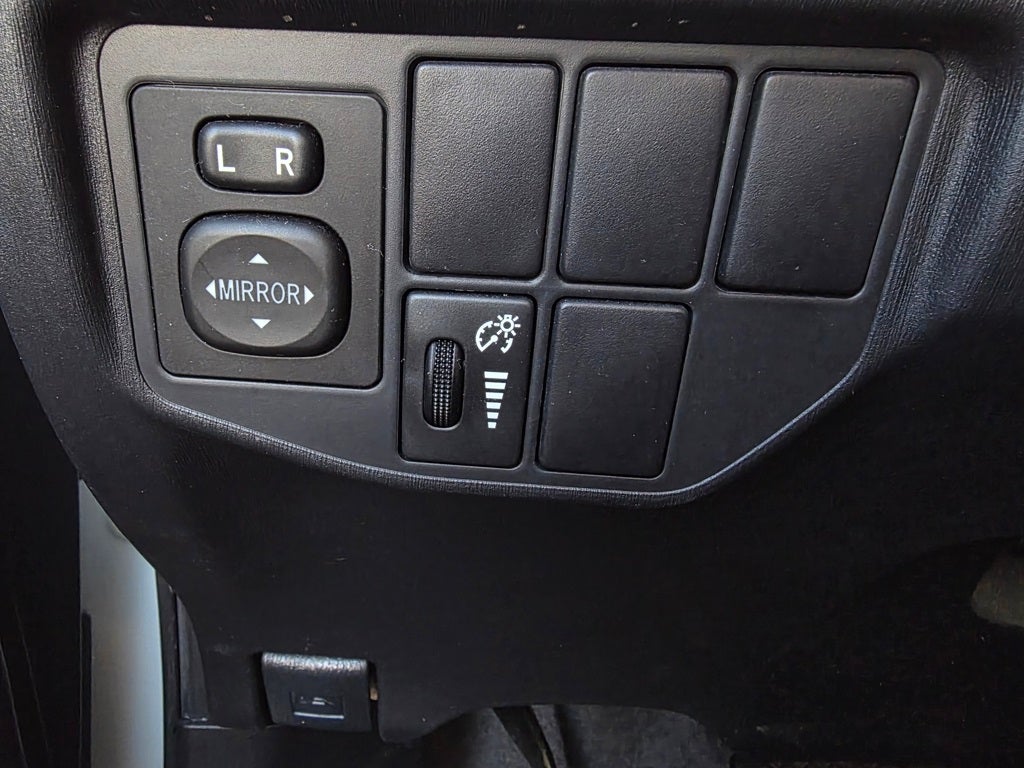 2015 Toyota Prius Three