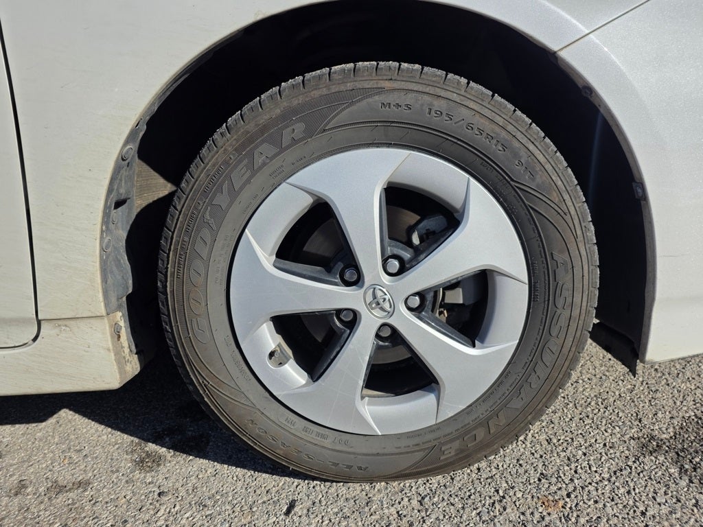 2015 Toyota Prius Three