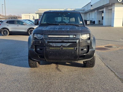 2024 Land Rover Defender 130 X-Dynamic SE