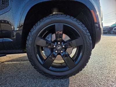 2024 Land Rover Defender 130 X-Dynamic SE