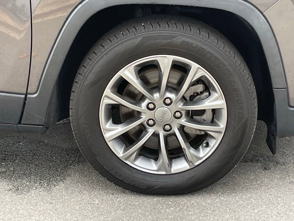 2021 Jeep Cherokee Latitude Plus