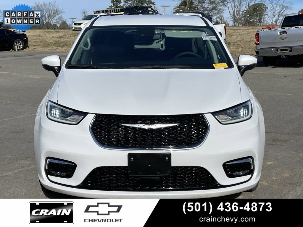 2023 Chrysler Pacifica Hybrid Touring L