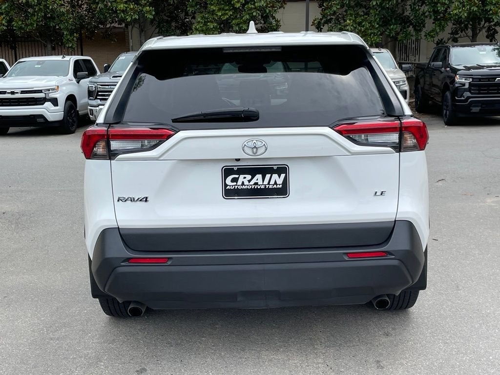 2025 Toyota RAV4 LE