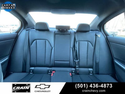 2024 BMW 3 Series 330i