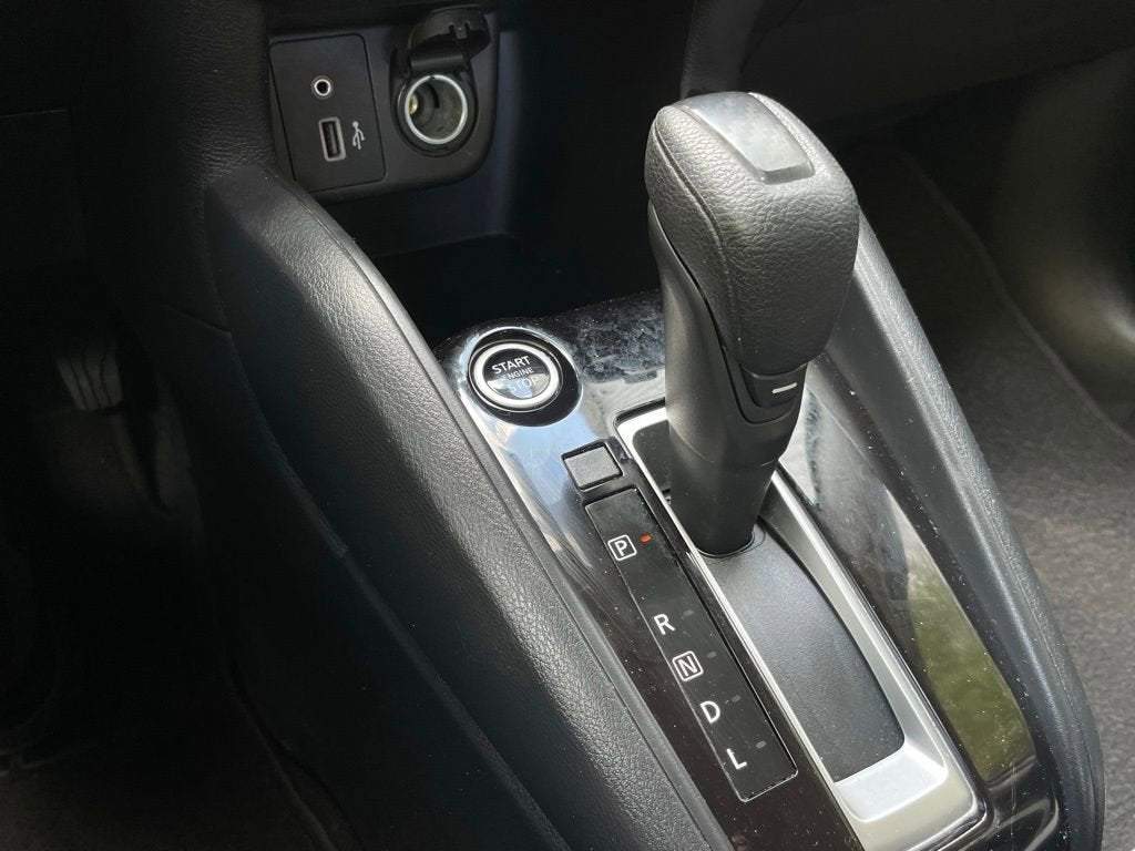 2022 Nissan Versa SV