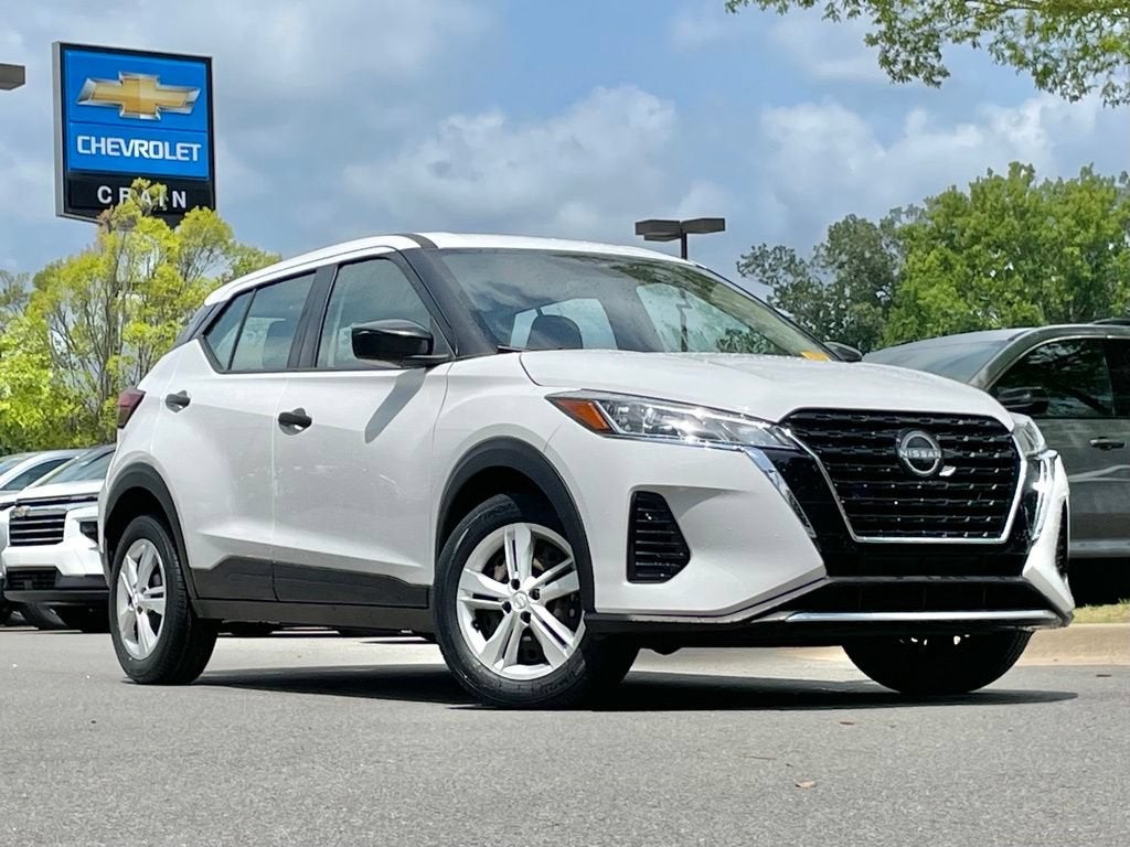 2023 Nissan Kicks S