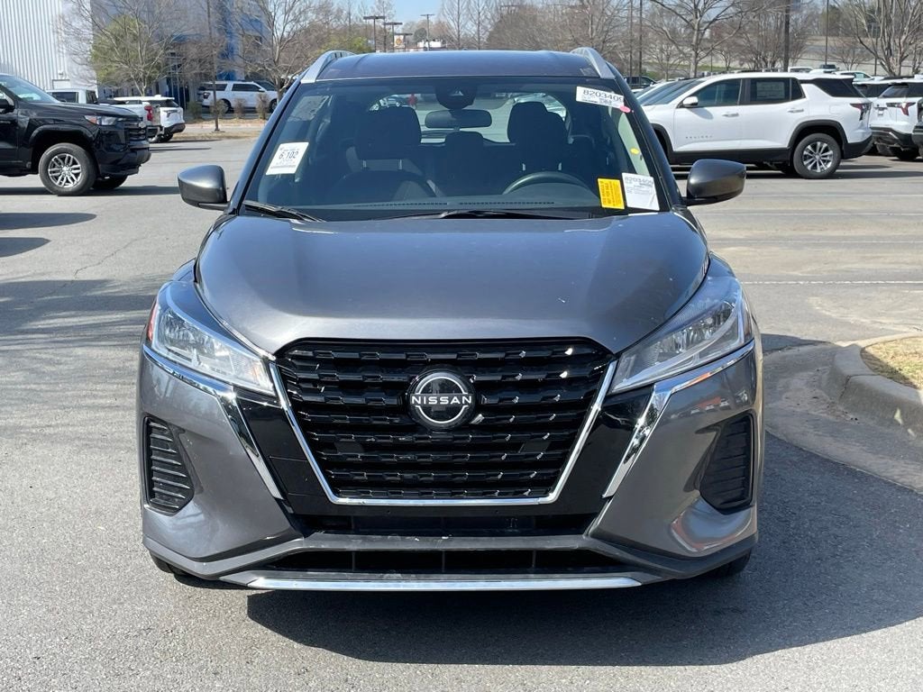 2023 Nissan Kicks SV