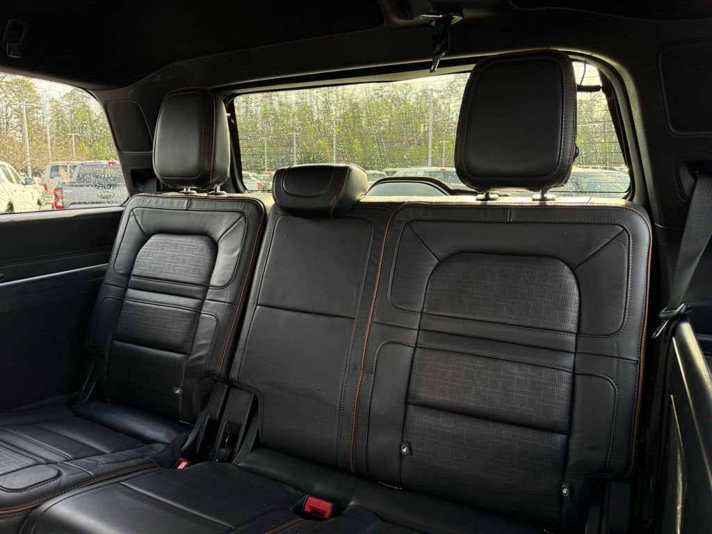 2022 Lincoln Navigator Black Label