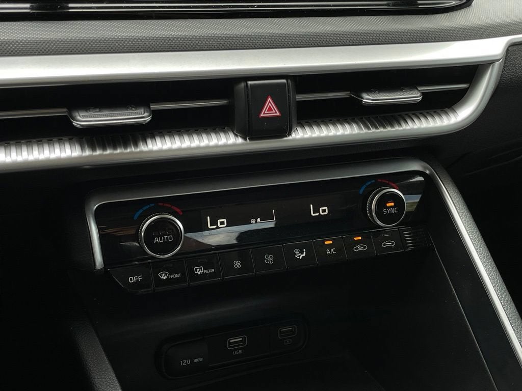 2023 Kia K5 LXS