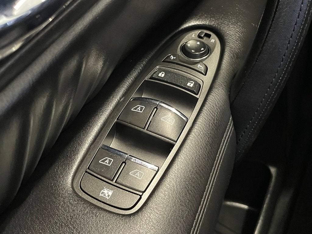 2024 Nissan Armada SV