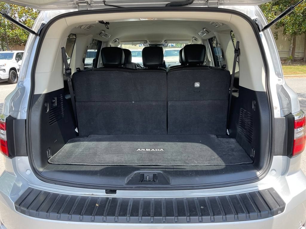 2024 Nissan Armada SV
