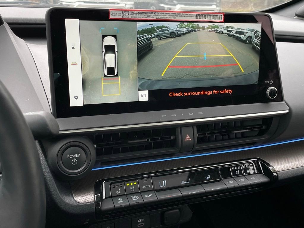 2025 Toyota Prius LE