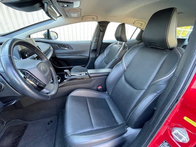 2025 Toyota Prius LE
