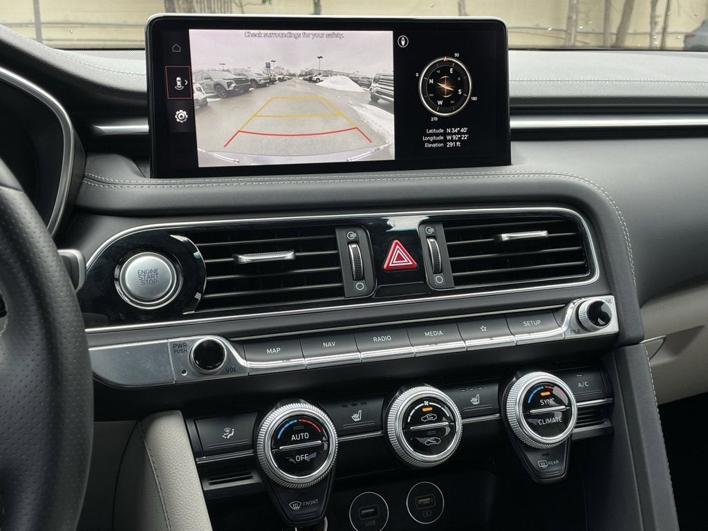 2022 Genesis G70 2.0T