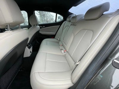 2022 Genesis G70 2.0T