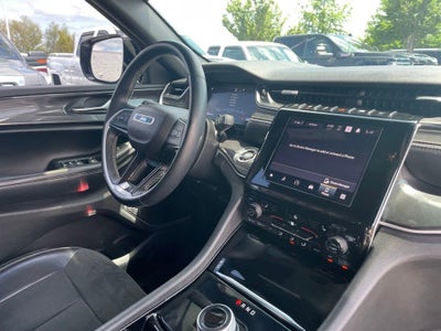 2022 Jeep Grand Cherokee L Altitude