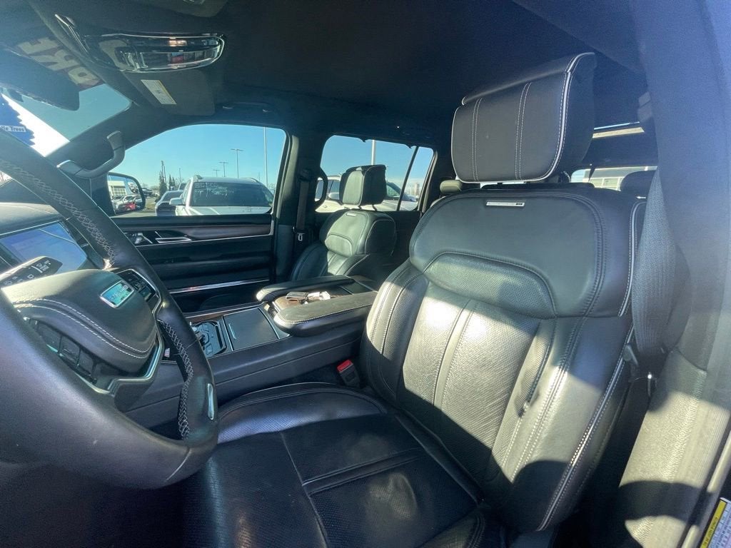 2022 Jeep Grand Wagoneer Series II