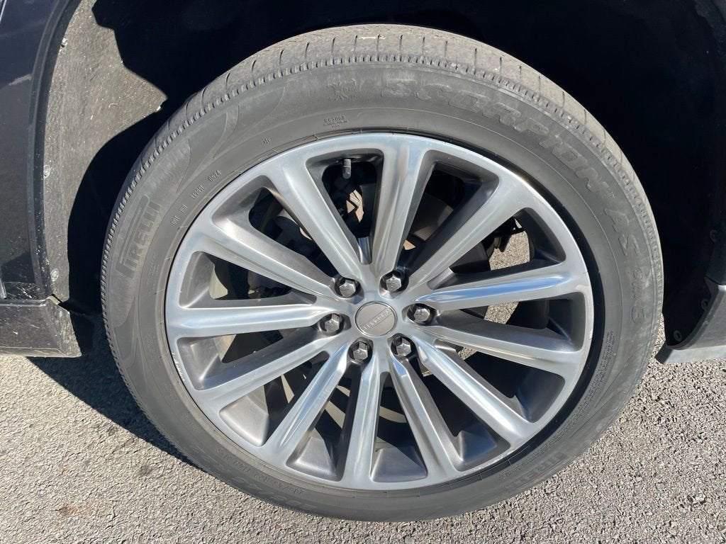 2022 Jeep Grand Wagoneer Series II