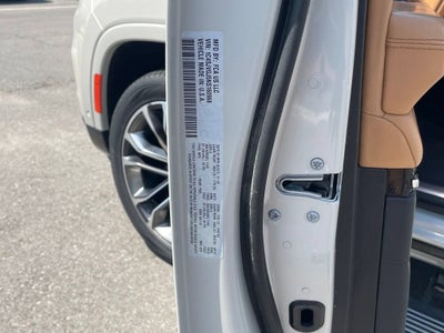 2022 Jeep Grand Wagoneer Series III