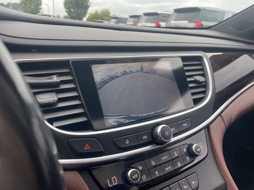 2018 Buick LaCrosse Avenir