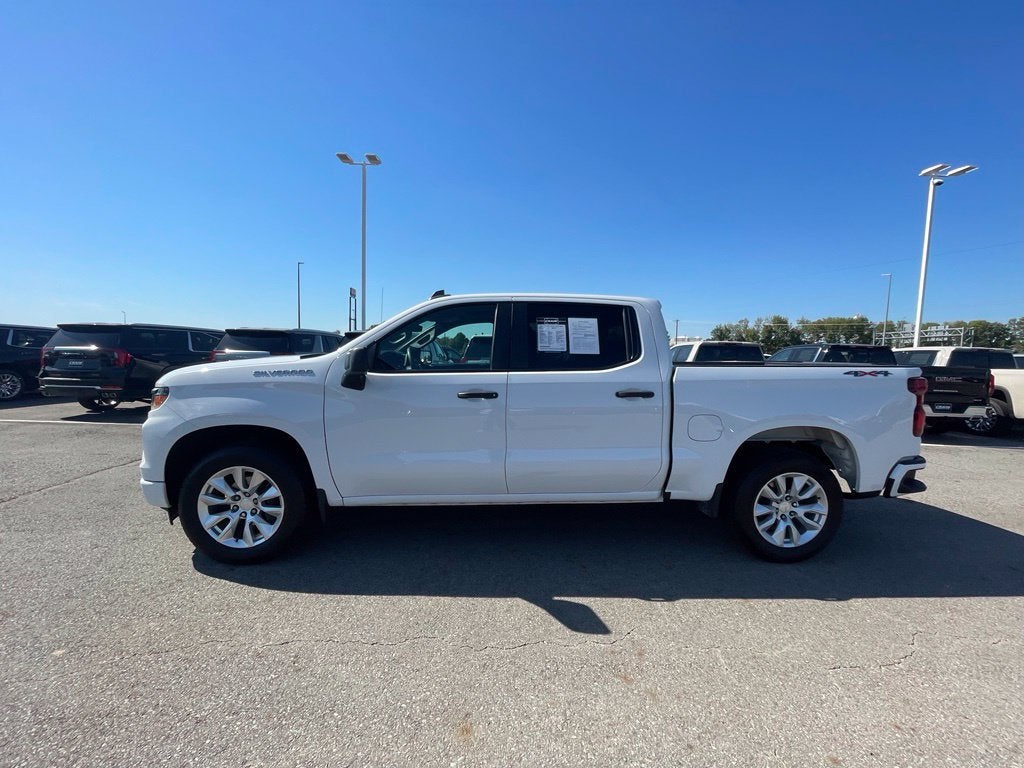 2024 Chevrolet Silverado 1500 Custom