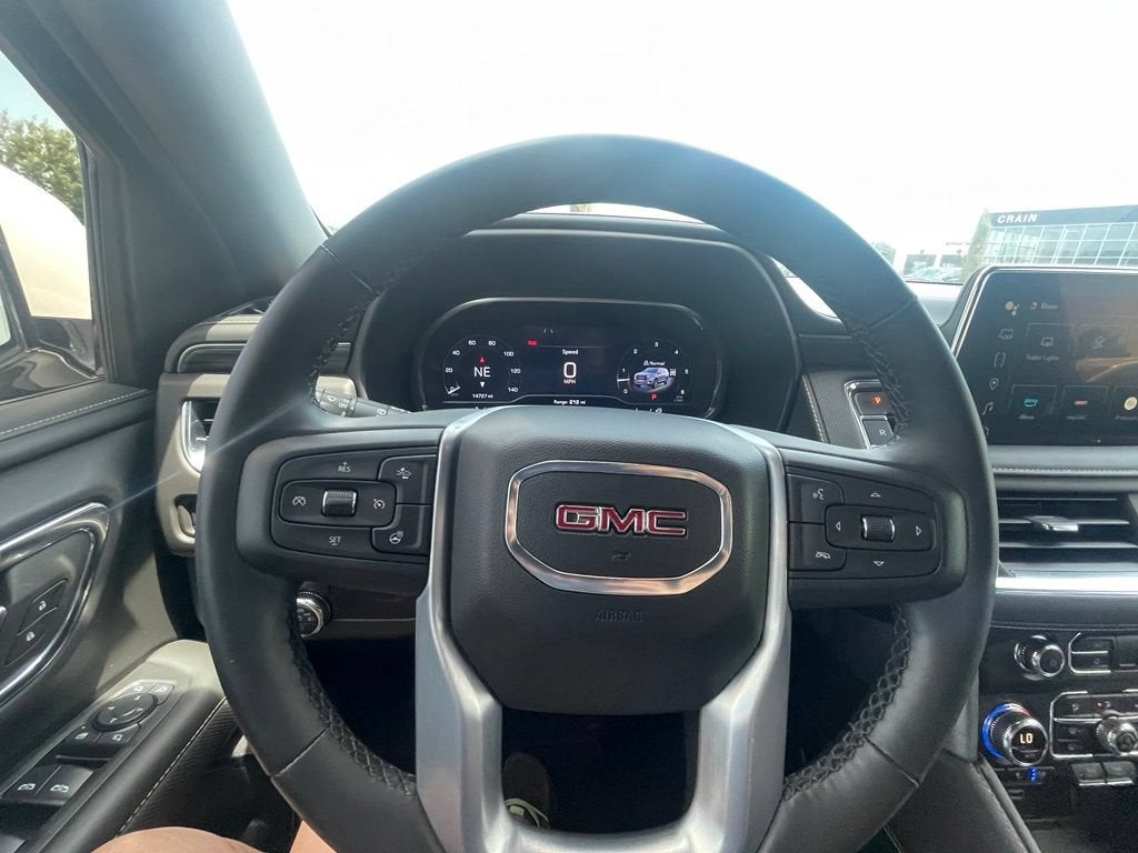 2024 GMC Yukon XL SLT