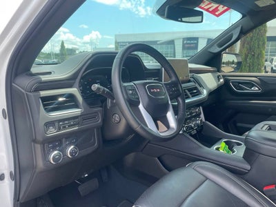 2024 GMC Yukon XL SLT