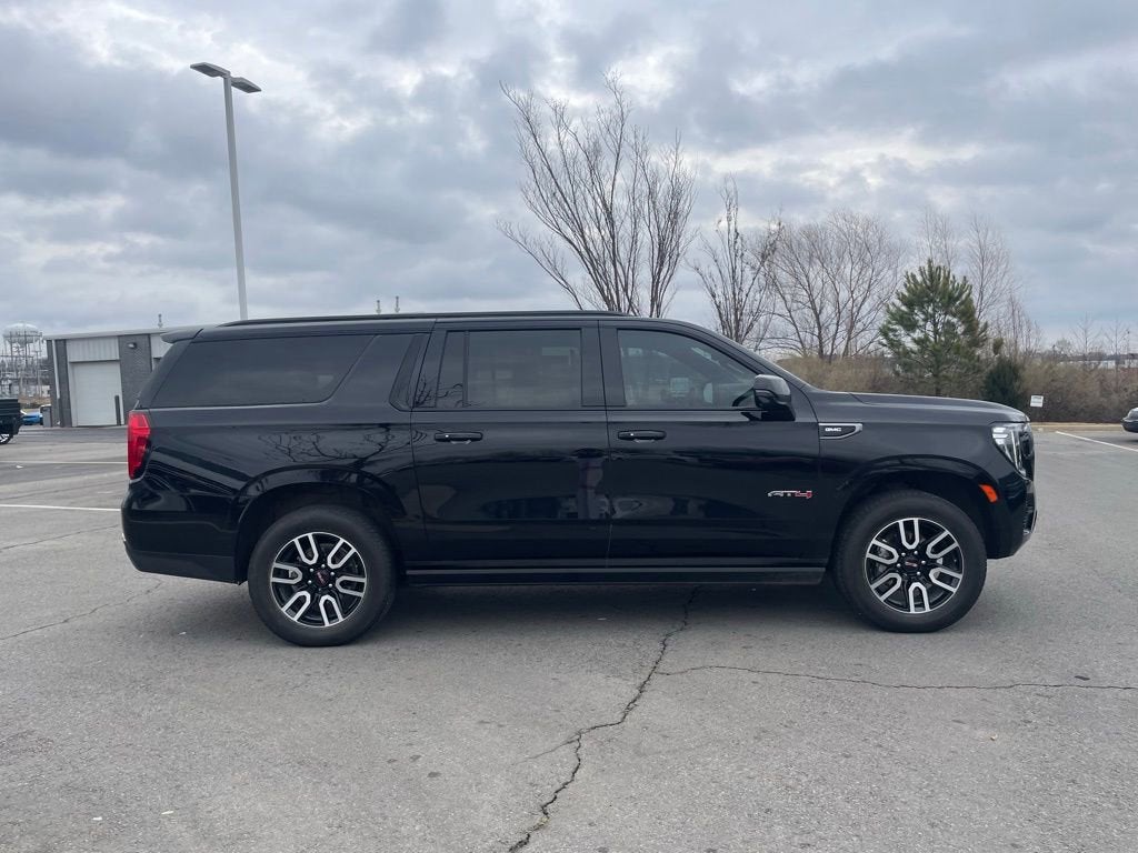 2024 GMC Yukon XL AT4