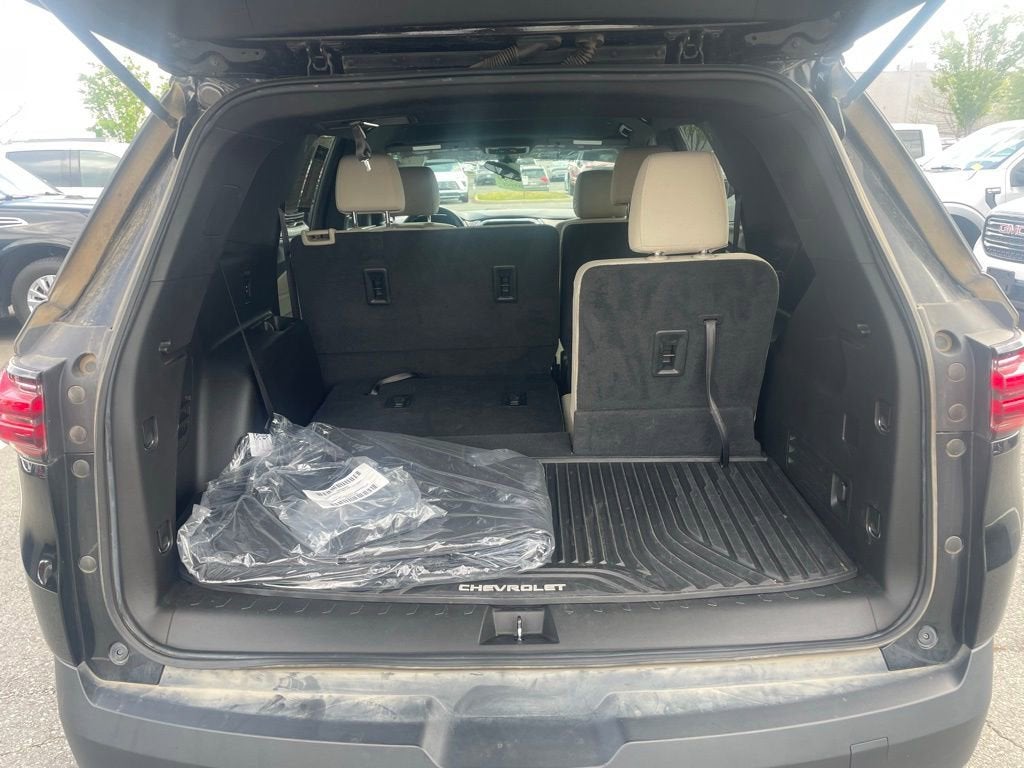 2022 Chevrolet Traverse LS