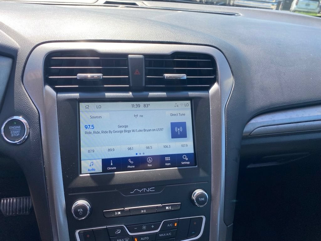 2020 Ford Fusion SE