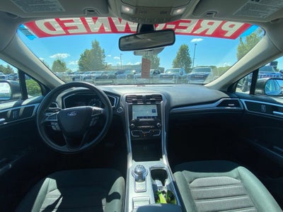 2020 Ford Fusion SE