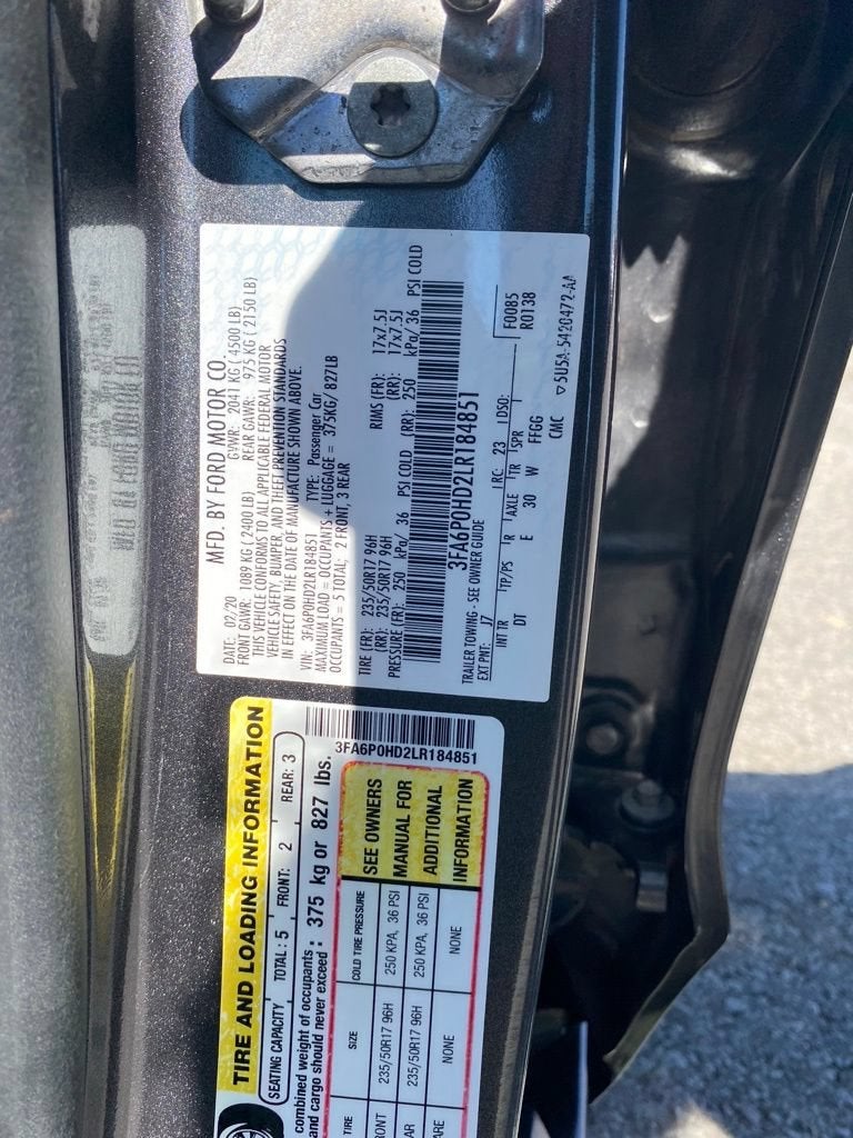 2020 Ford Fusion SE