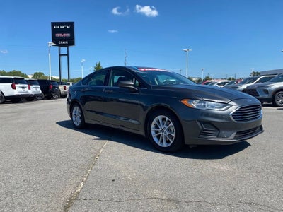 2020 Ford Fusion SE