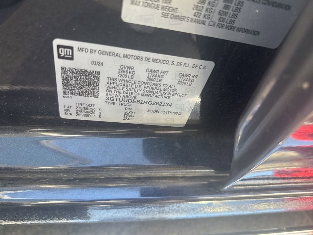 2024 GMC Sierra 1500 SLT