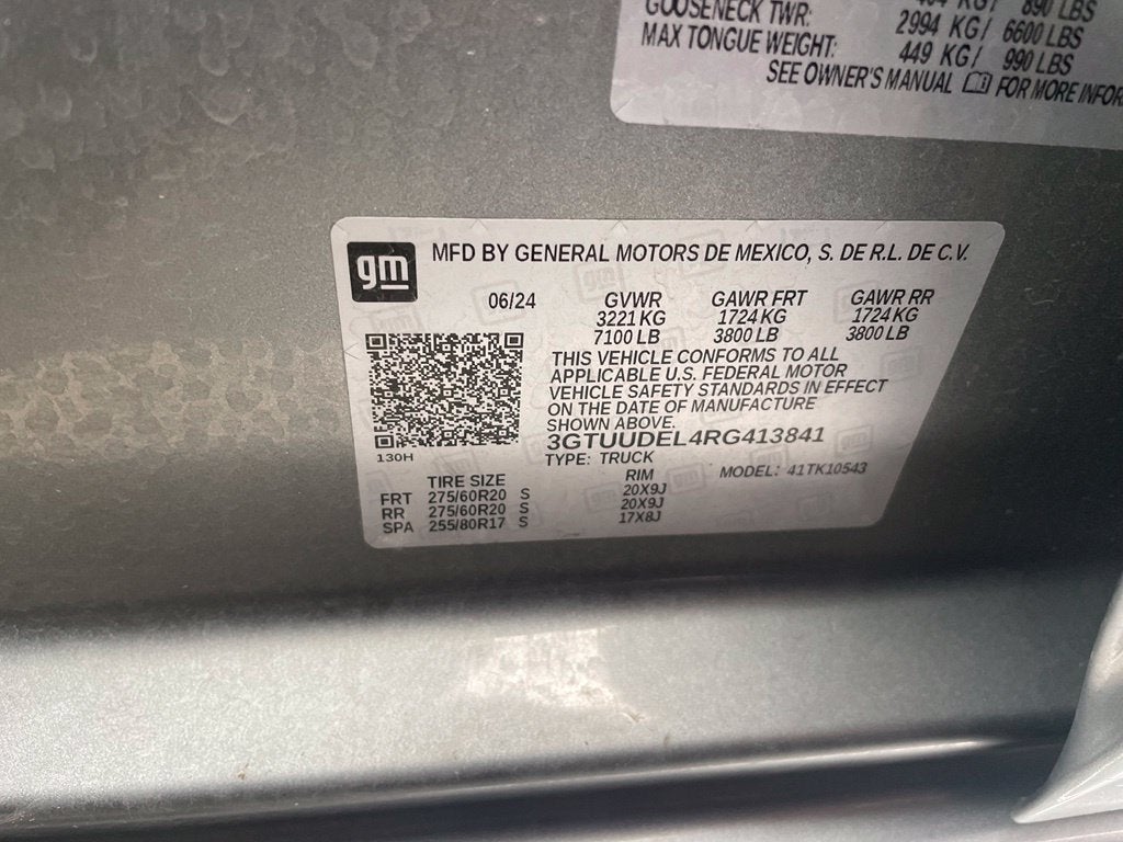 2024 GMC Sierra 1500 SLT