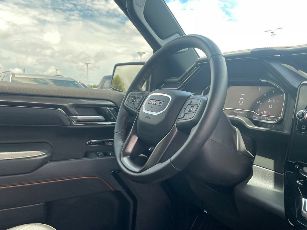 2025 GMC Sierra 1500 AT4